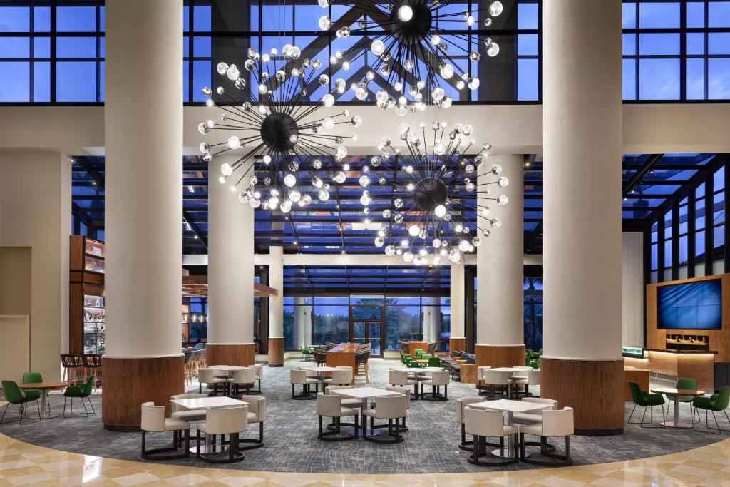 Orlando World Center Marriott Hotel Renovation Furniture Lusso Group